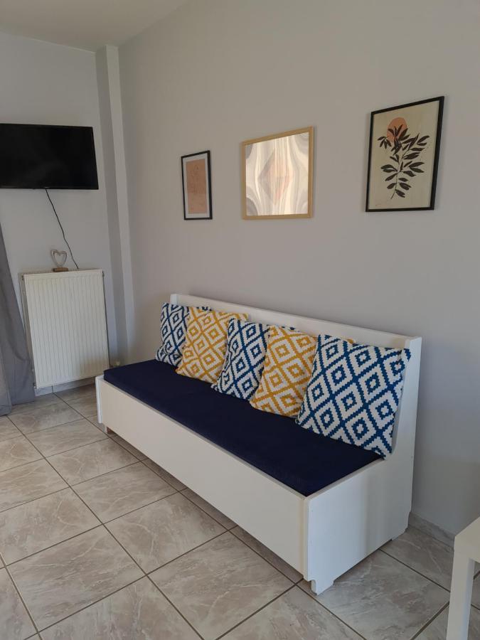 Seaside Apartment In Xilokastro - Selene By Booking Kottas 자일로카스트론 외부 사진