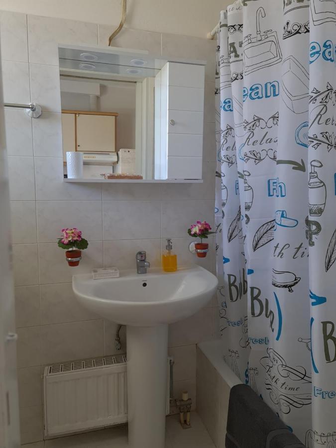 Seaside Apartment In Xilokastro - Selene By Booking Kottas 자일로카스트론 외부 사진