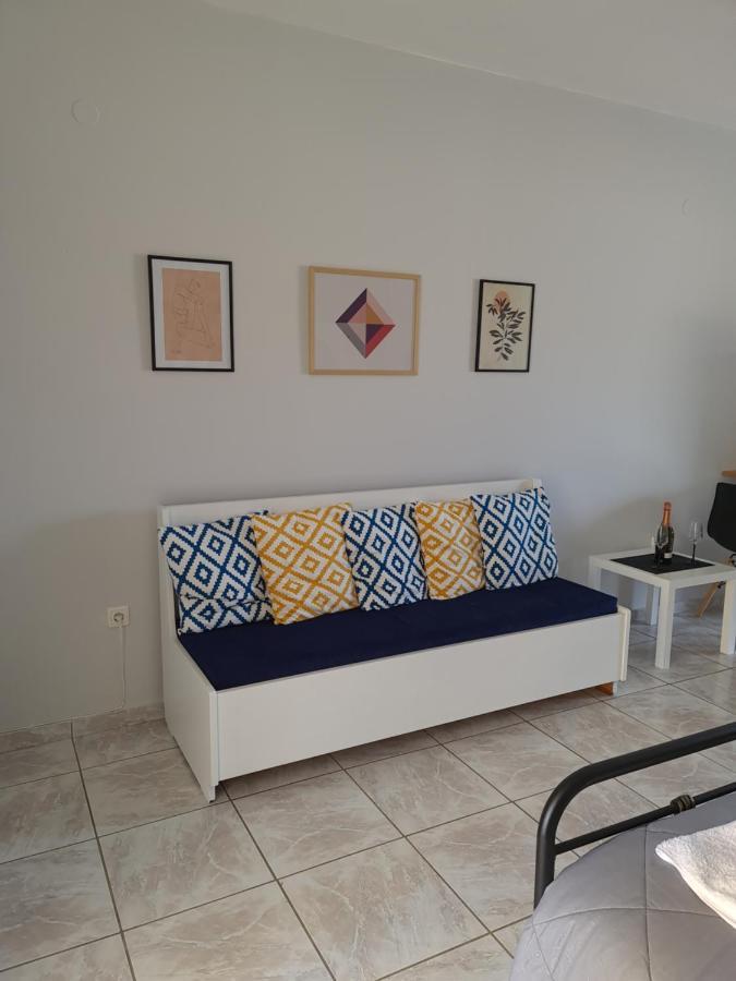 Seaside Apartment In Xilokastro - Selene By Booking Kottas 자일로카스트론 외부 사진