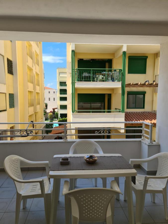 Seaside Apartment In Xilokastro - Selene By Booking Kottas 자일로카스트론 외부 사진